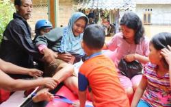 Banjir Purworejo Makin Parah, Lansia dan Anak-anak Dievakuasi