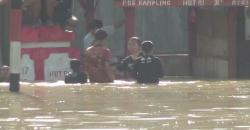 Diterjang Banjir Bandang, Warga 2 Desa di Kendal Protes PT Waskita