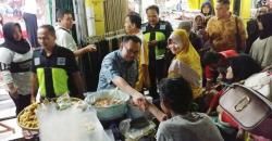 Perkuat Pasar Tradisional, Pak Dirman Blusukan ke Pasar Pagi Tegal 