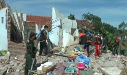 Puting Beliung Sapu Pemalang, 50 Rumah Ambruk dan 159 Rusak Parah <