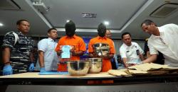 Bawa Sabu 3,09 Kg, 2 Penumpang Air Asia asal Malaysia Ditangkap 