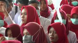 Ribuan Perawat Sukarela di Sumbawa Besar Mogok Kerja