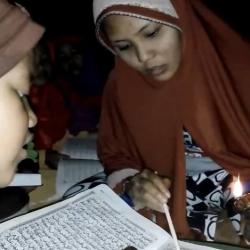 Puluhan Tahun Warga Desa Kuwala Langkat Menantikan Listrik
