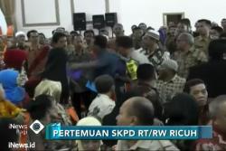 Pertemuan Anies-Sandi dengan SKPD dan Forum RT/RW Ricuh