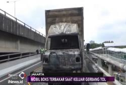 Mobil Box Terbakar, Jalur Gerbang Tol Keluar Cempaka Putih Ditutup