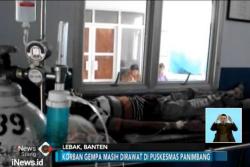 Gempa, Seorang Pria Tertimpa Atap Bangunan