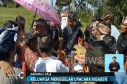 Upacara Ngaben Kakak-Adik yang Tewas di Tangan Ibu Digelar 