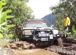 Offroader Ikuti Adventure Jelajah Negeri di Atas Awan 2018
