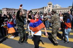 Tokoh Oposisi Serukan Aksi Pembangkangan Nasional, Armenia Lumpuh