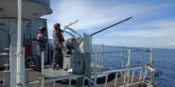 KRI Hiu 634 Gelar Operasi Penyekatan di Perairan Morotai