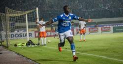 Ditinggal Ezechiel N'Douasel, Begini Respons Pelatih Persib Bandung