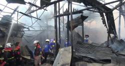 Ratusan Lapak di Pasar Tradisional Palangkaraya Ludes Terbakar
