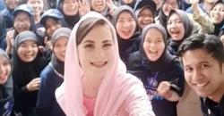Arumi Bachsin, Istri Emil Dardak yang Mengawali Karier sebagai Model
