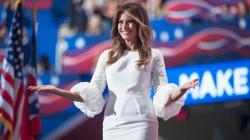 Asal Slovenia, Orangtua Melania Trump Terima Kewarganegaraan AS