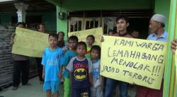 Warga Lemah Abang Tolak Jasad Teroris Dimakamkan di Desa Mereka