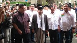 Kiai Ma'ruf Amin dan Pengusaha Erick Thohir Tiba di Rumah Cemara