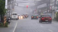 Badai 'Super' Mangkhut Mulai Terjang Wilayah Filipina, 2 Wanita Tewas