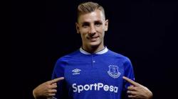 Ini Alasan Digne Tinggalkan Barcelona dan Gabung Everton
