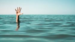Foto Selfie di Pinggir Laut, 2 Anak Tewas dan 1 Hilang Terseret Ombak