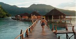 Liburan ke Maluku, Bersantai di Ora Beach yang Mirip Maldives