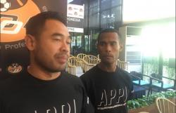 Kompetisi Dihentikan, Ponaryo Astaman: Itu Salah Suporter