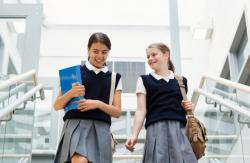 'Berbahaya' bagi Siswa, Puluhan Guru di Queensland Dilarang Mengajar