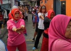 Kenalkan Caleg, Perindo Gelar Senam Bareng Warga Tanjung Priok