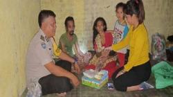 Keluarga Miskin yang Viral karena Tinggal di Hutan Akhirnya Direlokasi