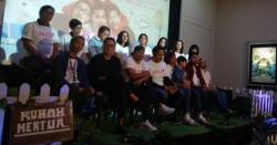Perankan Suami di 3 Dara 2, Adipati Dolken Belajar dari Tora Sudiro 