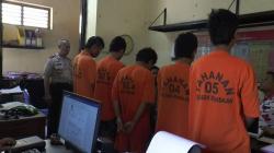 5 Remaja Ditangkap karena Keroyok Teman hingga Tewas saat Pesta Miras