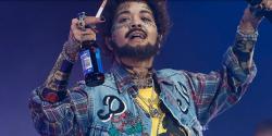 Kerennya Gaya Rita Ora Berkostum Halloween Mirip Post Malone