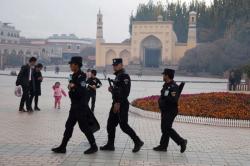 AS dan Australia Desak China Tutup Kamp Penahanan Warga Muslim Uighur
