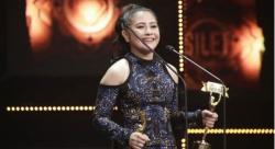 Raih Penghargaan Asmara Tersilet dengan Maxime, Ini Kata Prilly