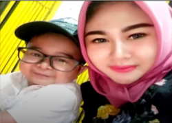 Jelang Menikah Ketiga Kali, Ini Harapan Ibunda Daus Mini