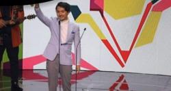 Ananda Omesh Raih Presenter Kuis Terfavorit di Panasonic Gobel Awards