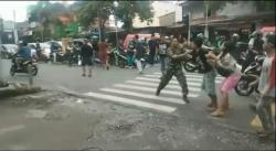 Rekonstruksi Pengeroyokan Anggota TNI, Polisi Datangkan 5 Tersangka
