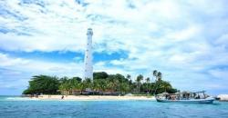 Spot Terbaik Menikmati Indahnya Pulau Lengkuas Belitung dari Mercusuar
