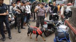 Polisi Kerahkan Anjing Pelacak Buru Pelaku Pembunuhan di Bojong Nangka
