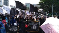 PKL Diuntungkan dari Aksi Bela Tauhid di Depan Istana