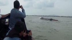 Kapal Pengangkut Minyak Mentah Tenggelam, Perairan Karimun Tercemar