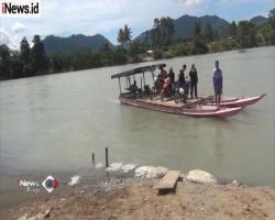 Potret Infrastruktur di Desa Salulebbo, Warga Pertaruhkan Nyawa Lintasi Sungai
