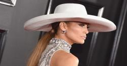 Selebriti Berbusana Buruk di Grammy Awards 2019