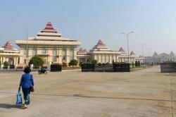 Pria Prancis Dibui karena Terbangkan Drone di Gedung Parlemen Myanmar