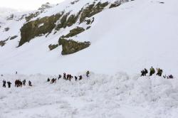 Longsor di Pegunungan Alpen Swiss, 4 Luka dan 12 Orang Tertimbun Salju