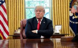 Trump Kecam Gugatan 16 Negara Bagian AS Atas Status Darurat Nasional