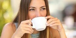 3 Minuman yang Mampu Redakan Nyeri PMS, Salah Satunya Teh