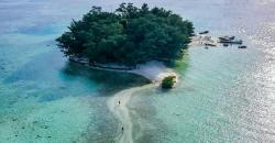 Eksotisme Pulau Dolphin di Kepulauan Seribu, Tempat Asyik untuk Kemah