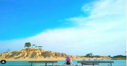 Wisata Gurun Pasir Bintan, Pemandangannya Mirip seperti di Planet Mars
