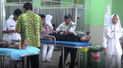Truk Makanan Ringan Tabrak 9 Motor di Pantura Demak, 14 Luka Parah 