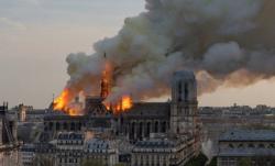 YouTube Akui Kesalahan soal Pengaitan Kebakaran Notre Dame dengan 9/11